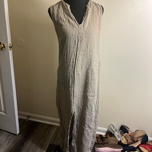 Laura Gotti Sleeveless Linen Maxi Dress in Light Taupe